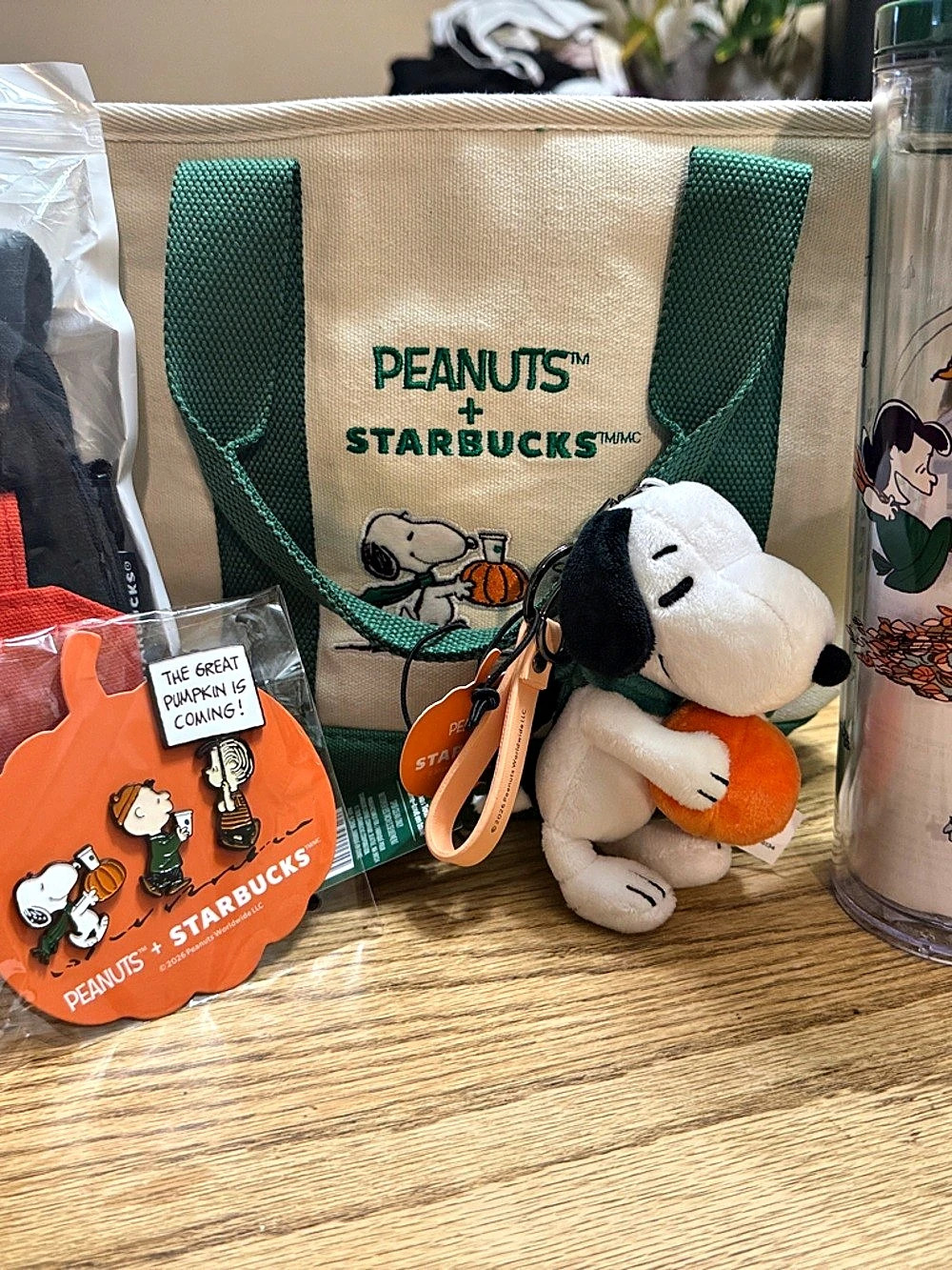 Starbucks Peanuts + Starbucks Snoopy Canvas Tote Bag Peanuts Bundle 🎃